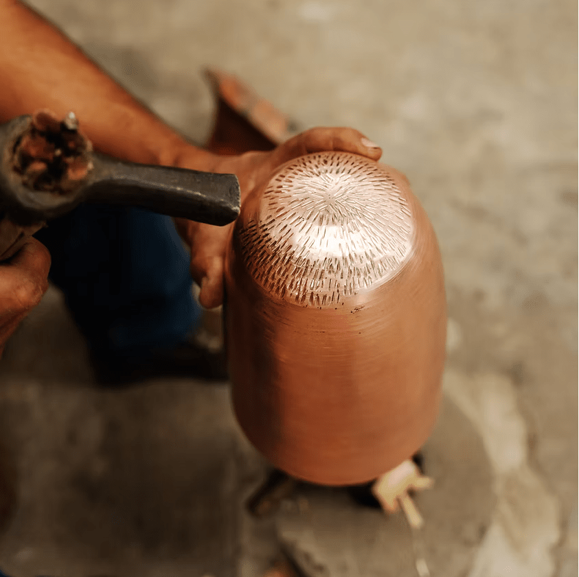 Charanda - Hammered Copper Pendant Light Lighting Filamento 