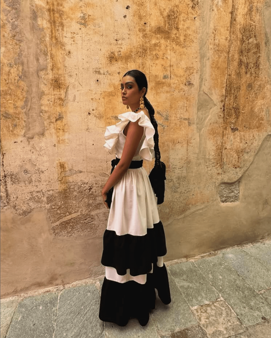 [PRE-ORDER] Amancia Classic Dress - Hand-Embroidered Tehuantepec Dress - June Delivery Textile, Clothing, Dress Flor de Iguana 