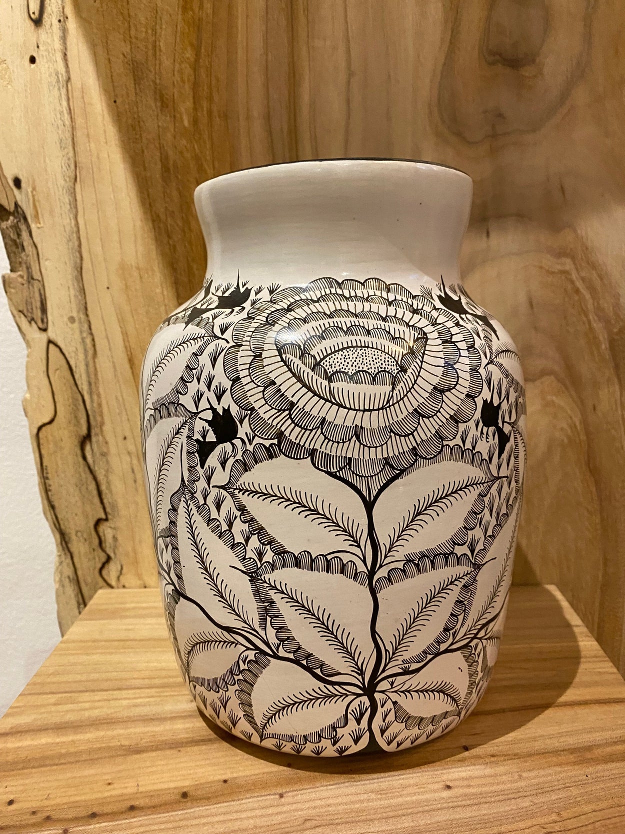 Medium Huancito Cylindrical Vase Home, Ceramics, Tabeltop, Gifts Espicio Family 